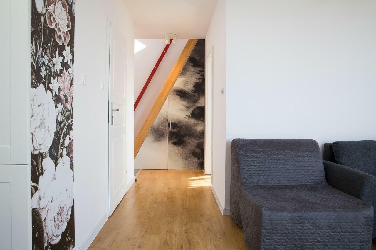Timegoesslow Cozy Attic City Center Tychy Exterior foto